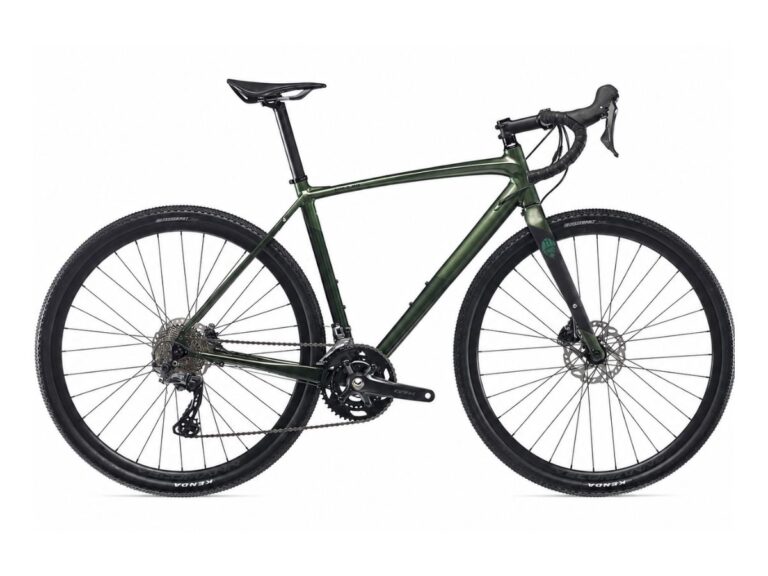 Bianchi Impulso gravel bike rental in Granada