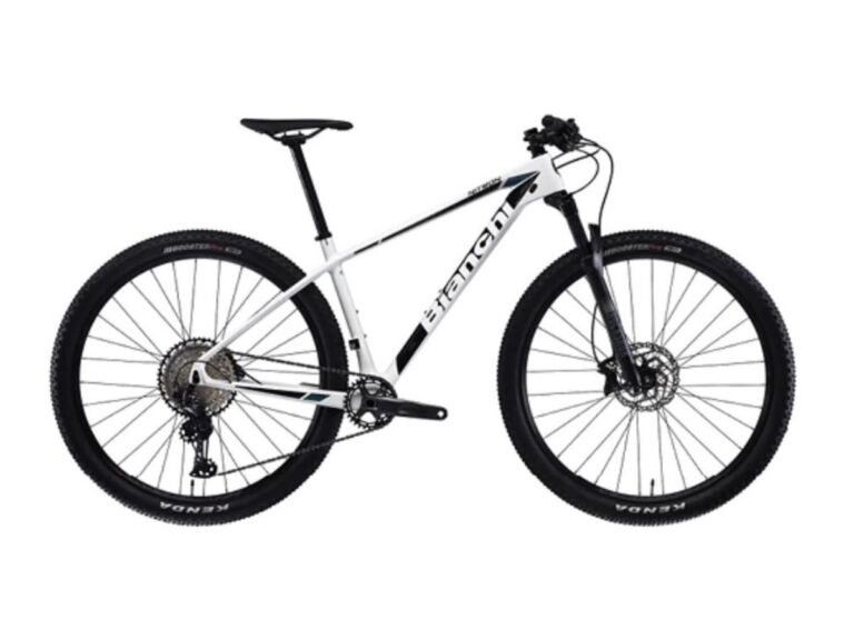 Bianchi Nitron full carbon MTB rental in Granada