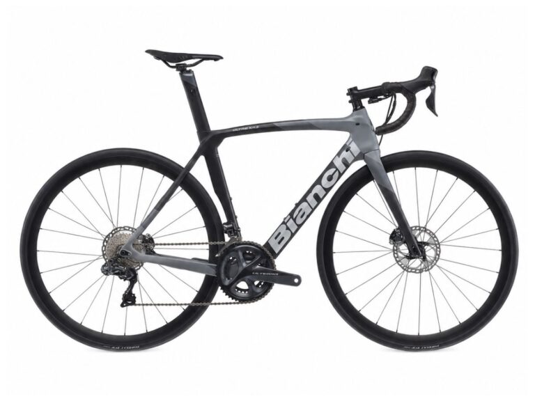 Bianchi Oltre XR3 – Full Carbon Road Bike